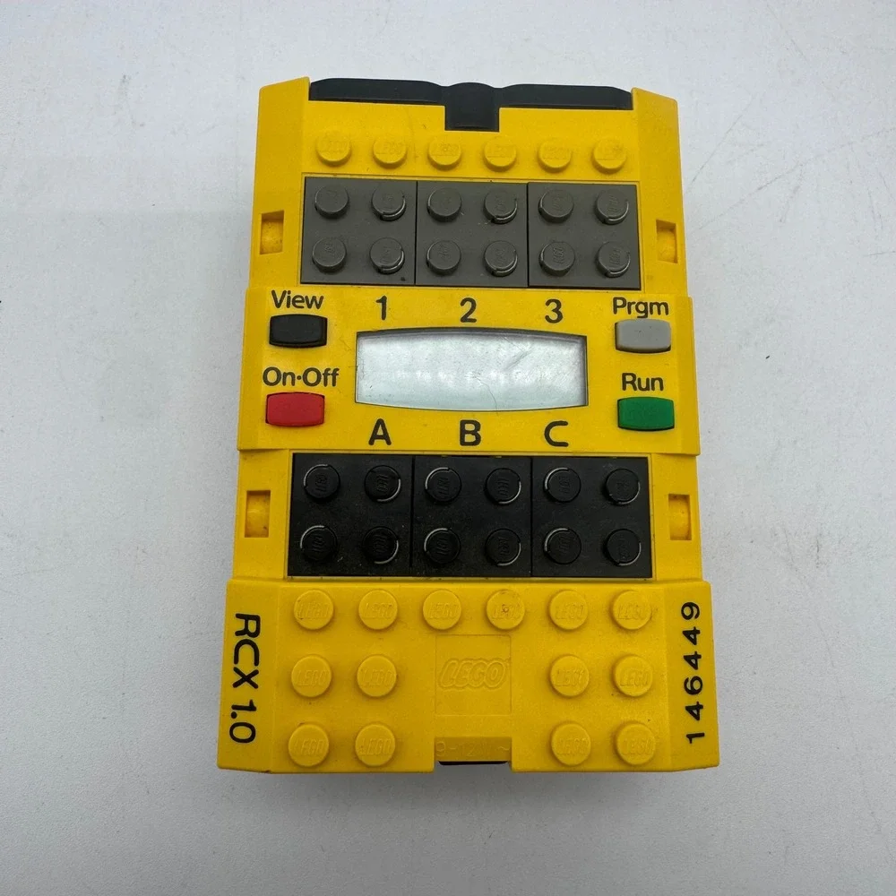 LEGO Mindstorms RCX 1.0 Programmable Brick‎ 9709 Yellow Robotics Hub 146449